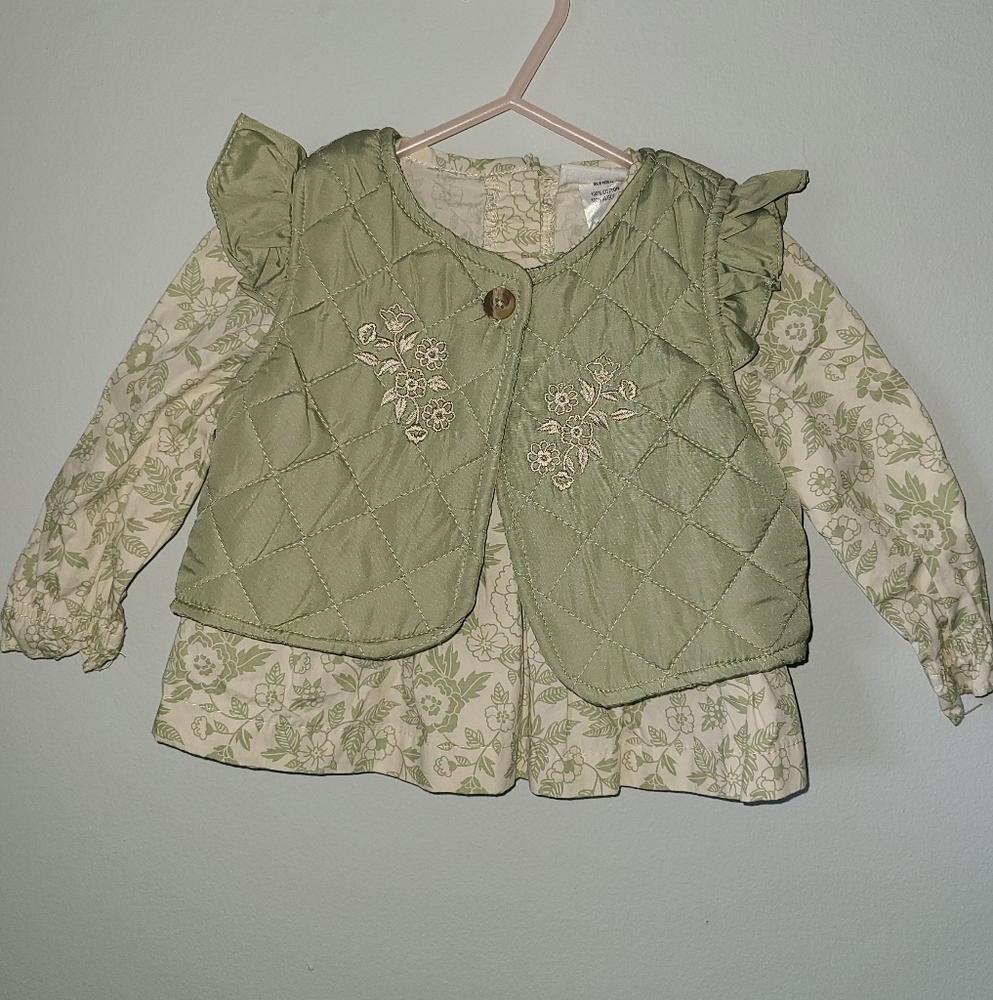 Daisy Fuentes Vest And Top 18M